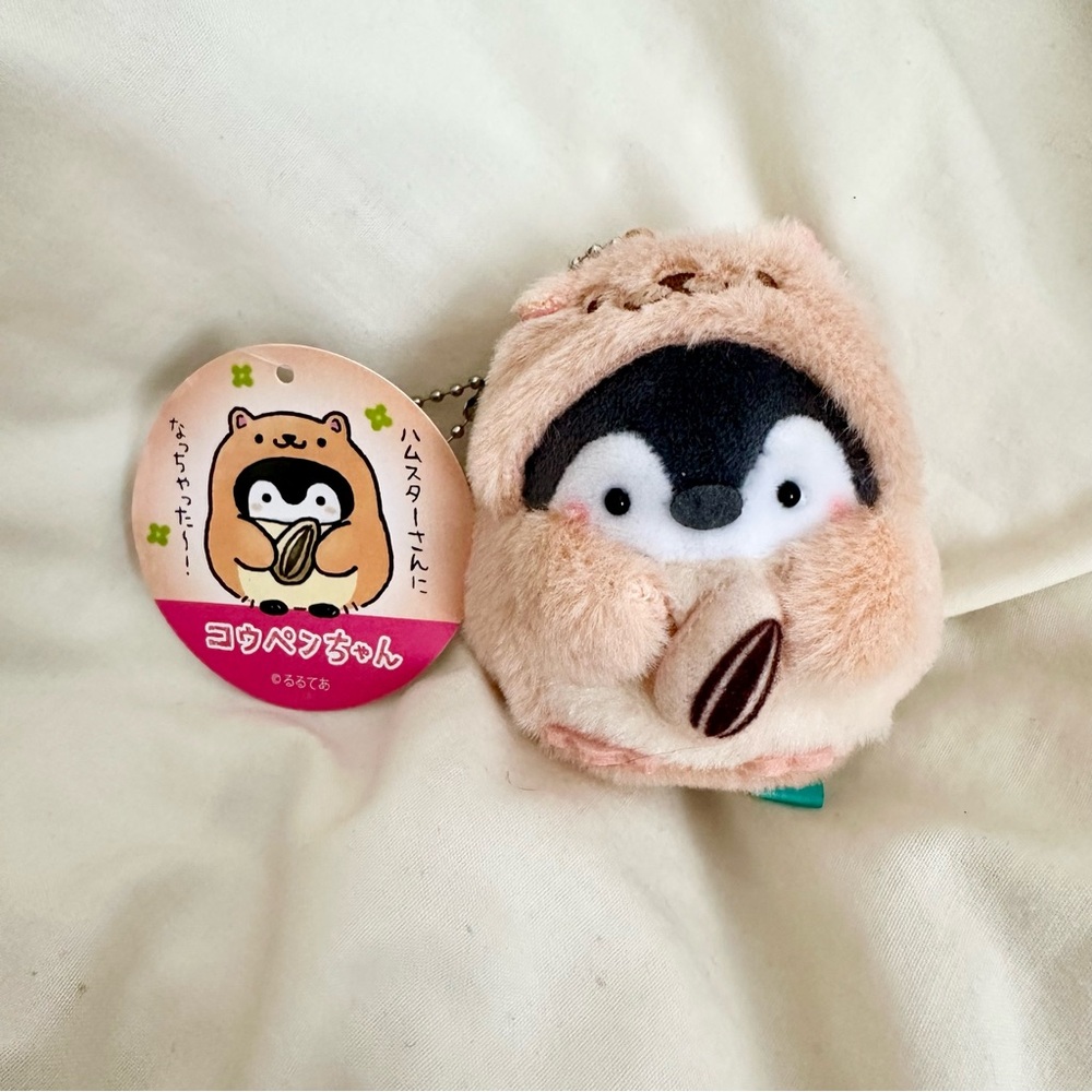BNWT 7 cm Koupen Chan the Penguin in Chipmunk Costume Plush Keychain 🐧🐿️
